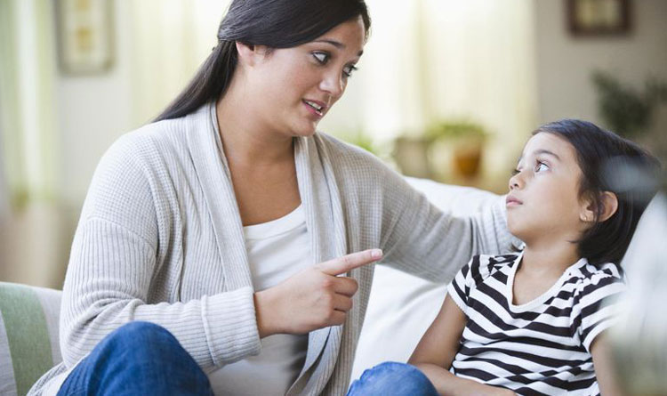 صحبت کردن وتقویت رفتار فرزند