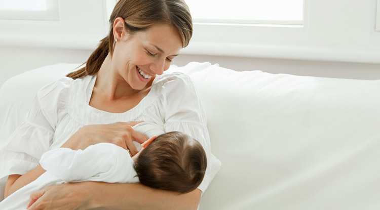 تاثیر غذای تند بر شیر مادر