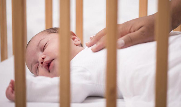 تنفس غیر طبیعی نوزاد در هنگام شب