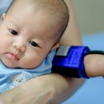 علائم فشار خون بالا در نوزادان چیست؟