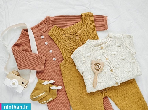 چه رنگی برای لباس نوزاد مناسب‌تر است؟