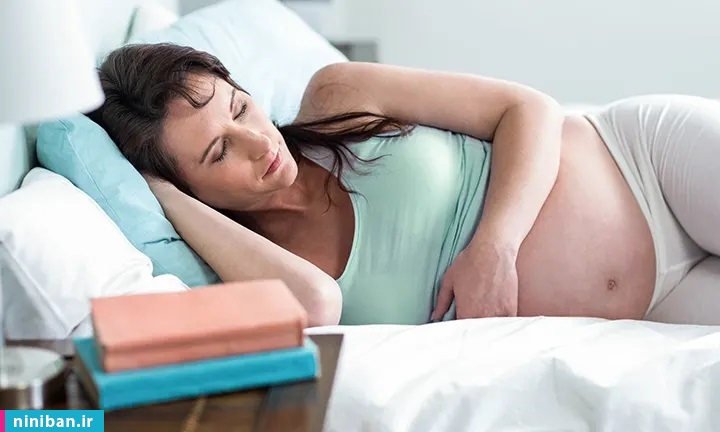 طاق باز خوابیدن در بارداری و خطر مرده زایی