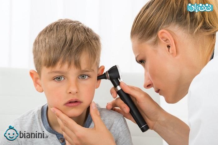 علائم عفونت گوش نوزاد چیست؟