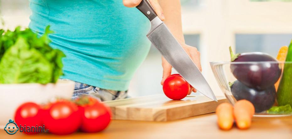 خوردن گوجه فرنگی در بارداری ضرر دارد؟