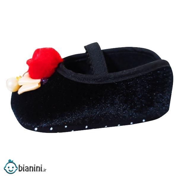 پاپوش نوزادی دخترانه کد Mo100