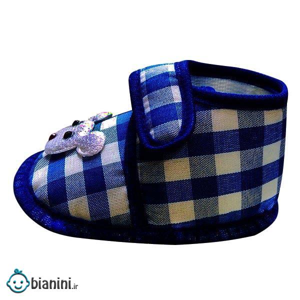 پاپوش نوزادی طرح چهارخونه کد Ap10