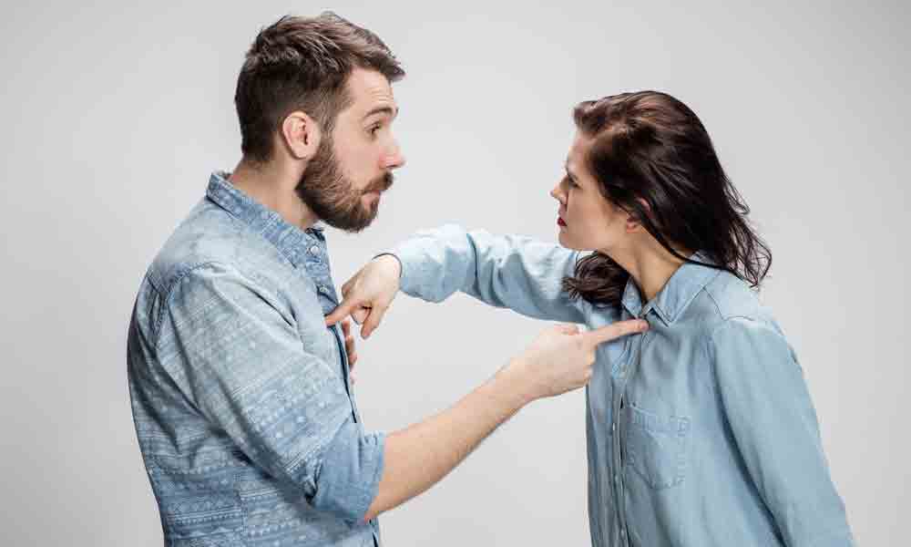 چرا مرد‌ها جزئیات را فراموش می‌کنند؟