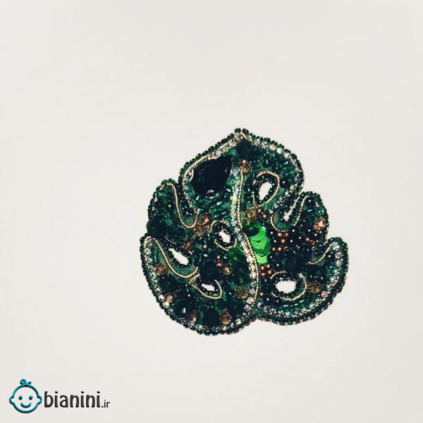گل سینه دخترانه مدل برگ